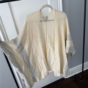 Anthropologie Cream and Gray Knit Shawl